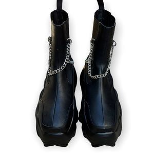 LAMODA Chain Accents Black Chunky Sole Boots